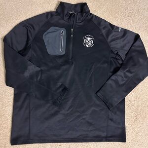 Man’s sizeXL  Portugal club of America New never been used no tag fleece inside